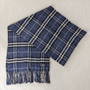 Burberry Cashmere Scarf Blue – Unisex Classic Check – Pre-Owned – Cozy Luxury